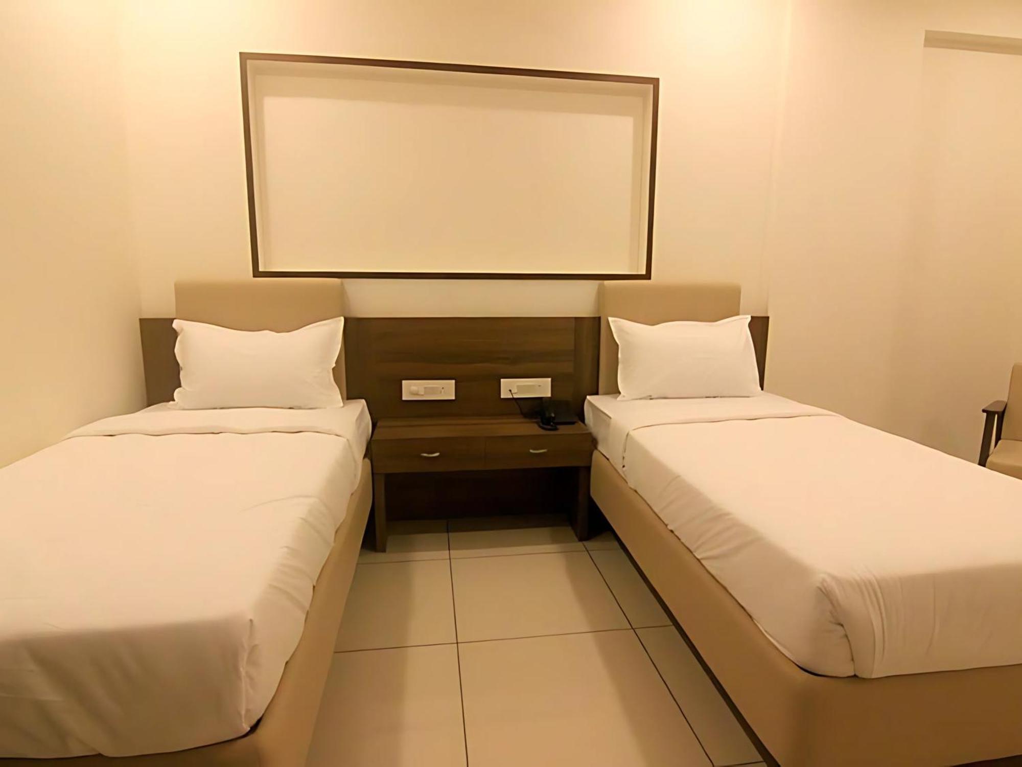 Srijan Inn Abu Road Luaran gambar